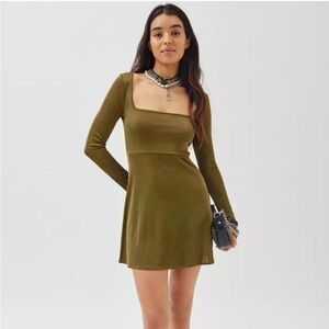 Urban Outfitters green long‎ sleeve square neck slinky festival concert dress M